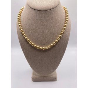 Vintage creamy pearls / wedding jewelery / classic piece / FREE Personalized Gif